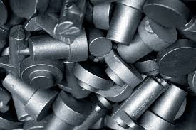 , Inside the World of Metal Machining: Behaviours and Challenges